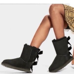 UGG Bailey Bow Boots Girls Sheepskin Bows Mini Booties Ultra Gift